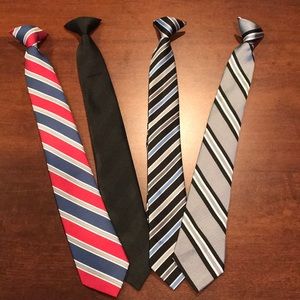 Ties boys, clip on, like new, bundle of 4